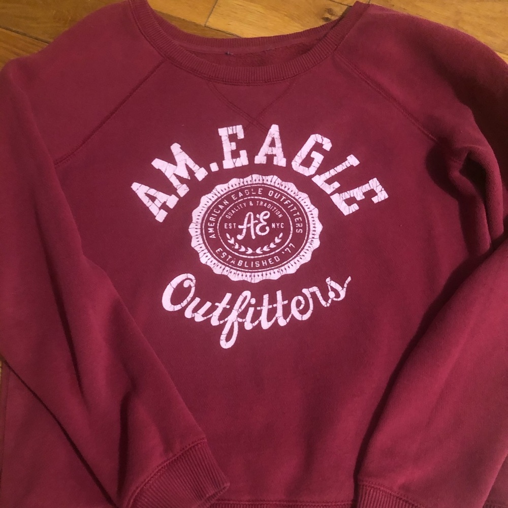 American Eagle sweatshirt